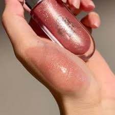 لیپ گلاس سه بعدی کیکو میلانو شماره 17