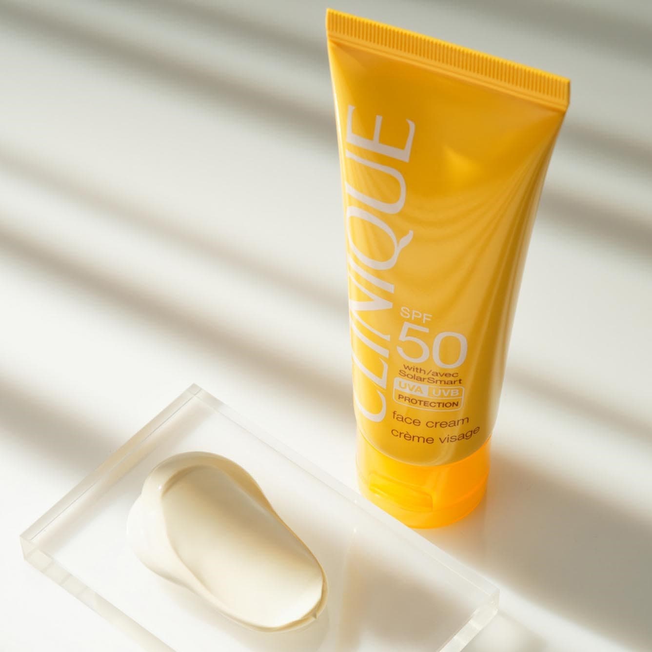 کرم ضد آفتاب کلینیک SPF50 مدل سولار اسمارت